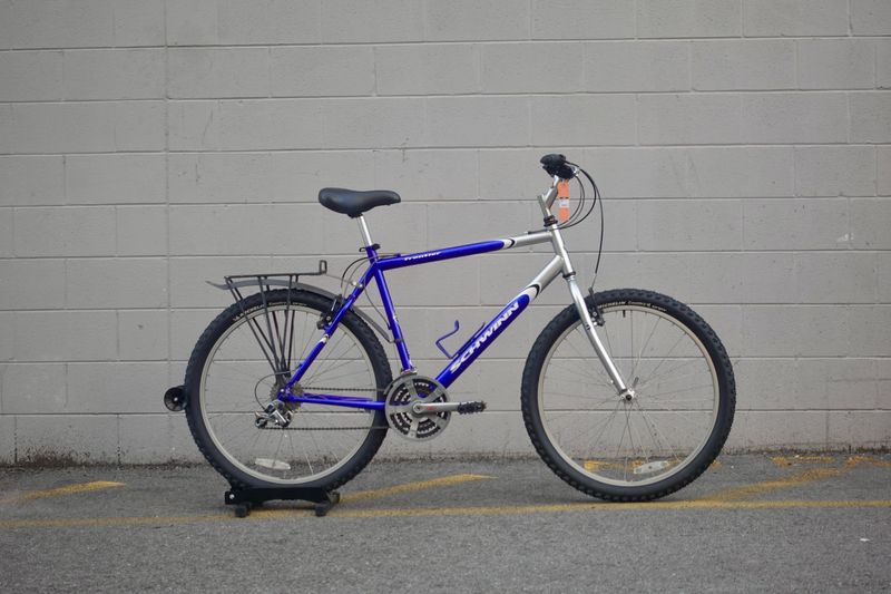 Schwinn Frontier