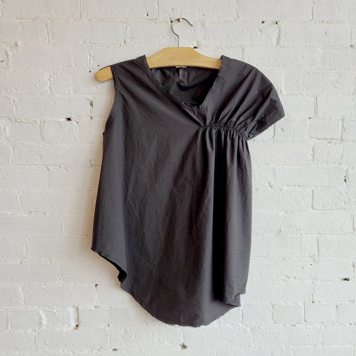 Serienumerica: Asymmetric Cotton Poplin Top | 