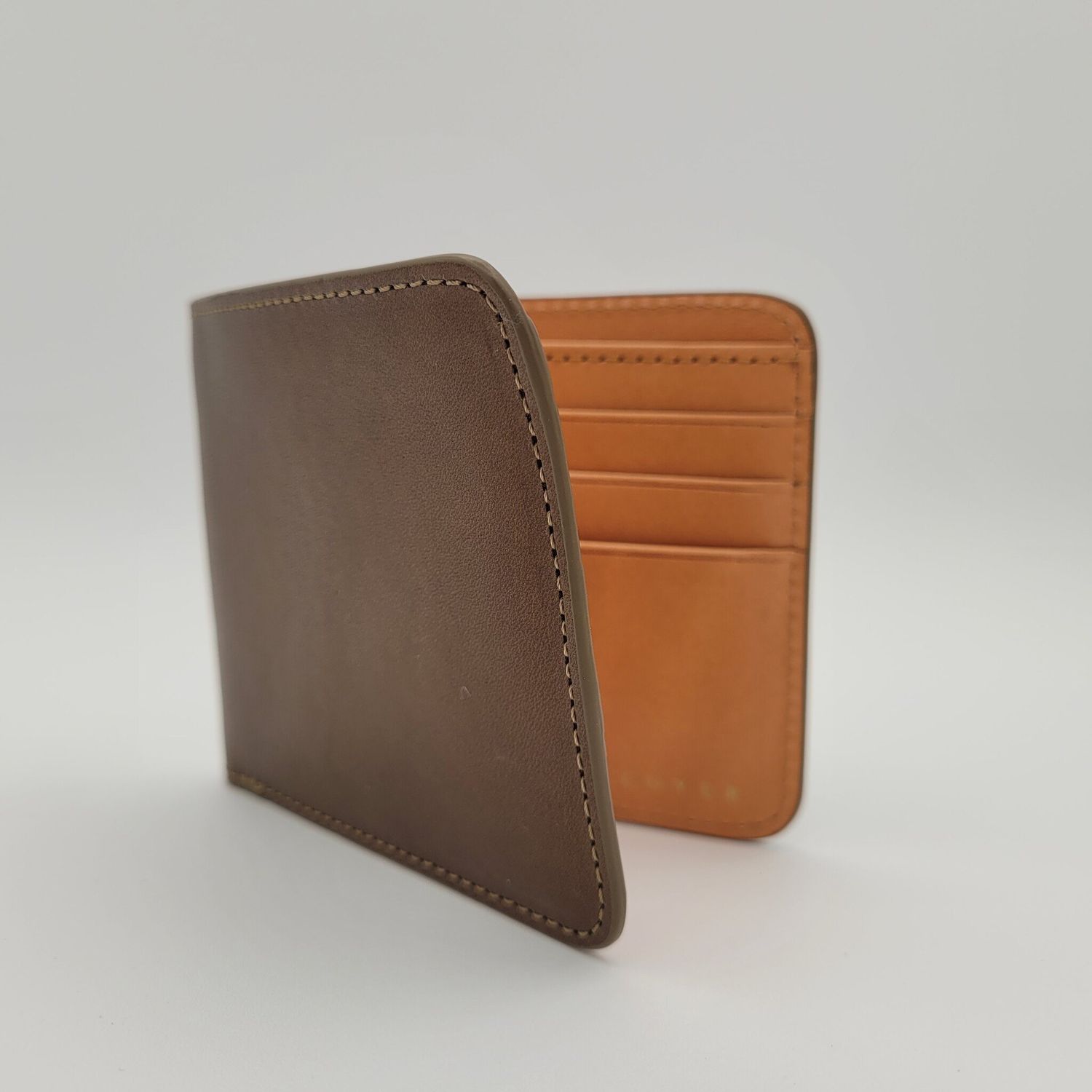 Escuyer: Leather Billfold Wallet |, Color: Khaki/Natural