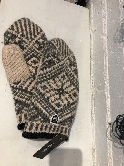 HESTRA: Nordic Wool Mitten |