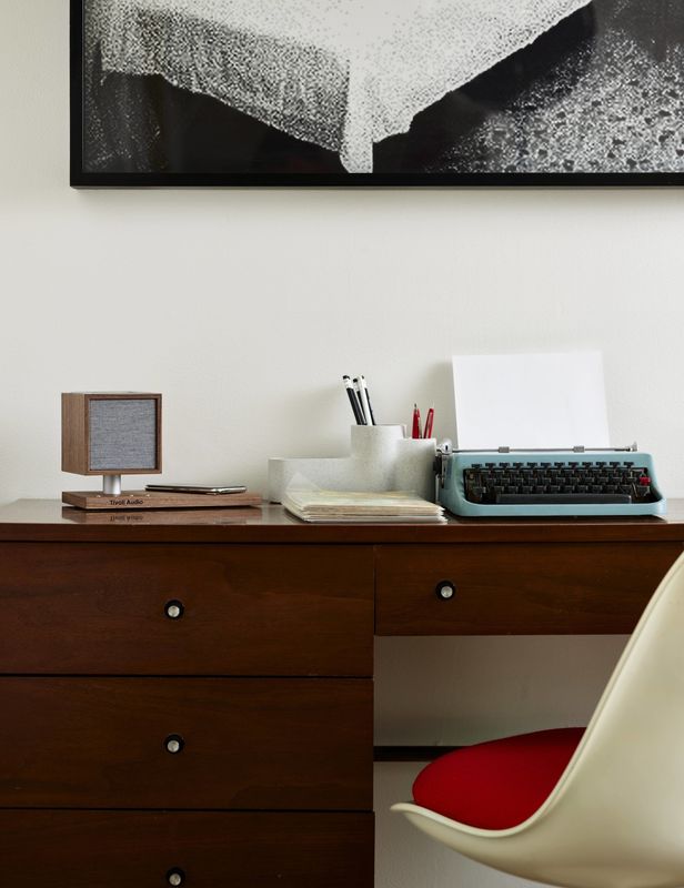 Tivoli: Revive | Walnut/Silver