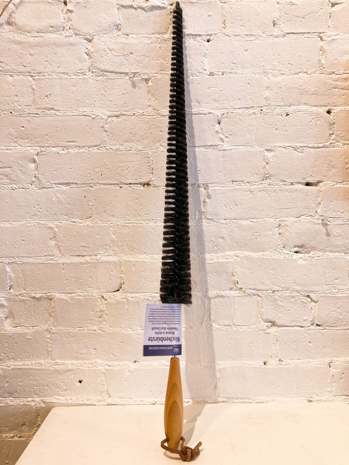 Redecker: Flexible Goathair Dust Brush (Beechwood)