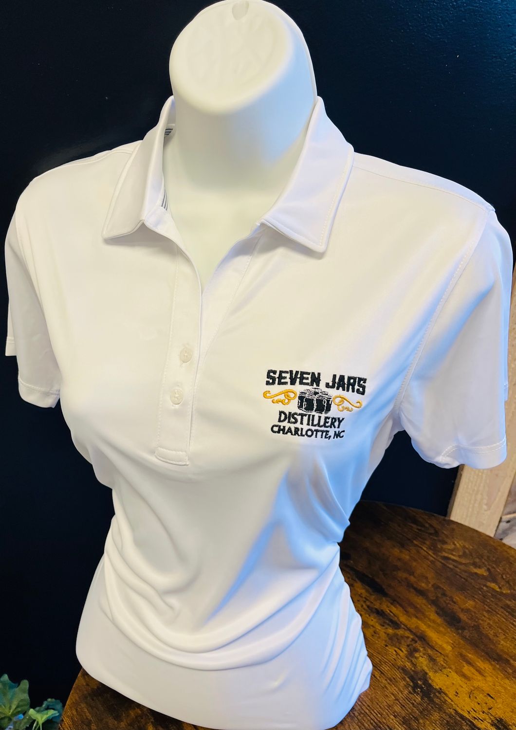 335 Lady Falcon White