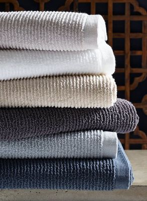Matouk Aman Tub Mat