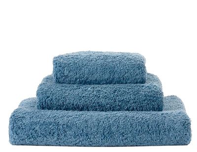 Abyss Super Pile Bluestone (306)