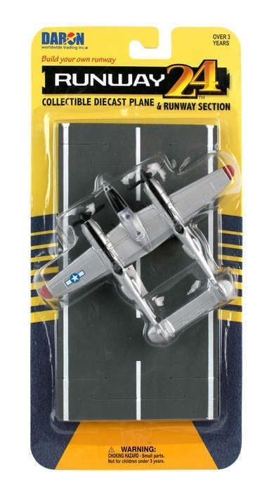 LIGHTNING SILVER, P-38, RUNWAY 24