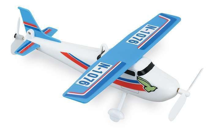 Flying Airplane, Cessna 172 Skyhawk