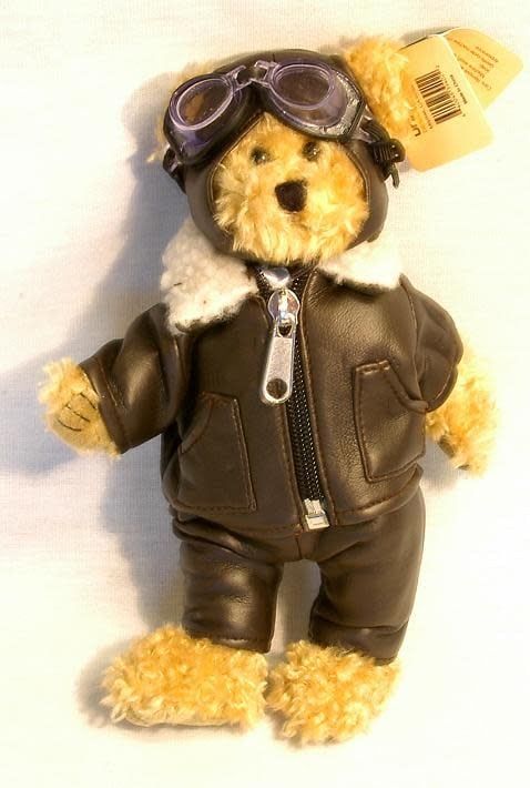 PILOT BEAR, 8"