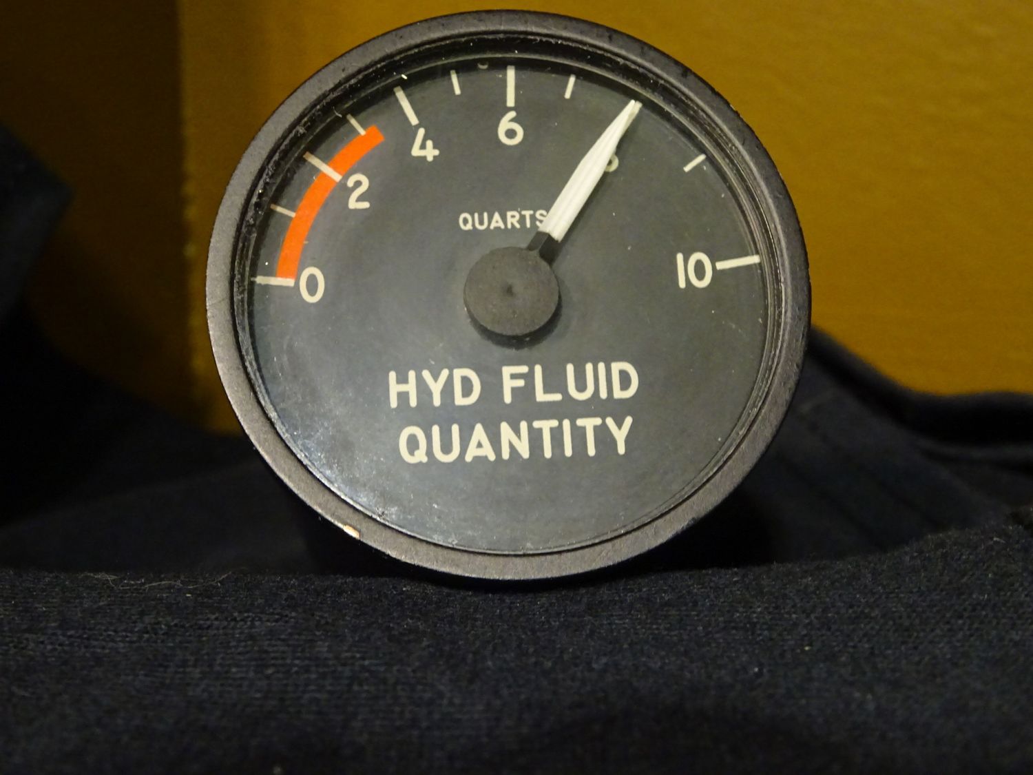 DOUGLAS INDICATOR, HYDRAULIC QUANTITY P/N SRL-12C