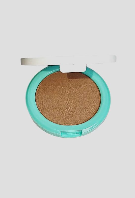 COMPACT HIGHLIGHTER POWDER
