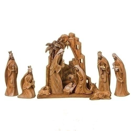 12&quot;H 10PC SET CARVED NATIVITY W/BACK DROP; FAUX WOOD GRAIN