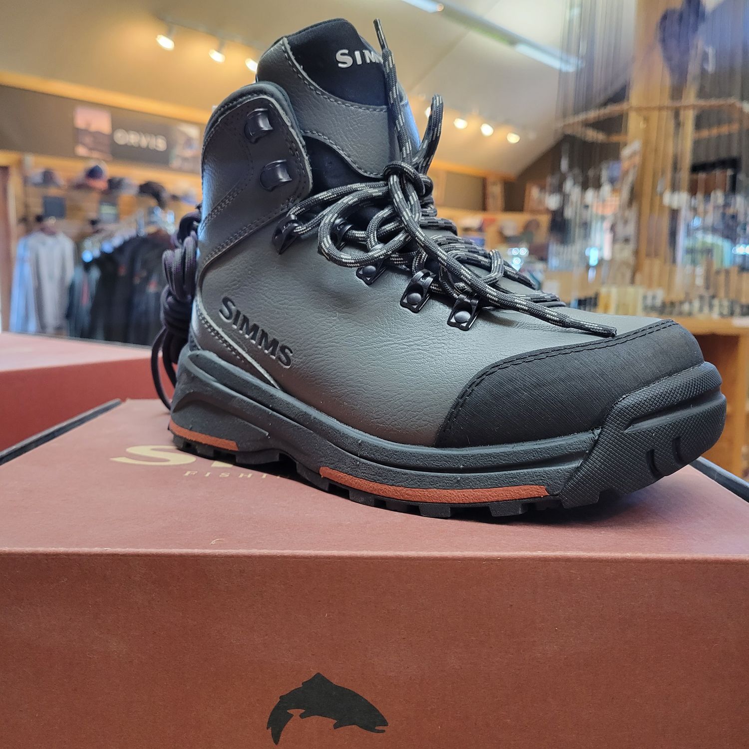 Simms Womans Freestone Rubber Boot Size 8