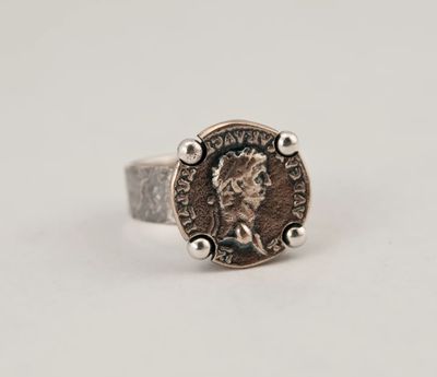 Karyn Chopik  P2406 BZ Roman Coin Ring 