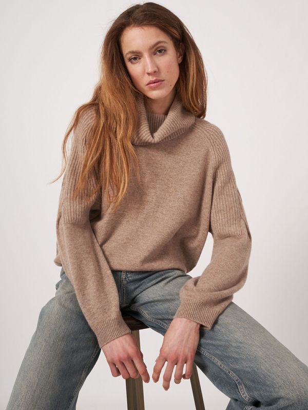 Repeat Cashmere Turtleneck
