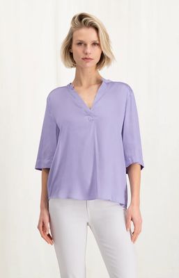 YaYa Satin Vneck