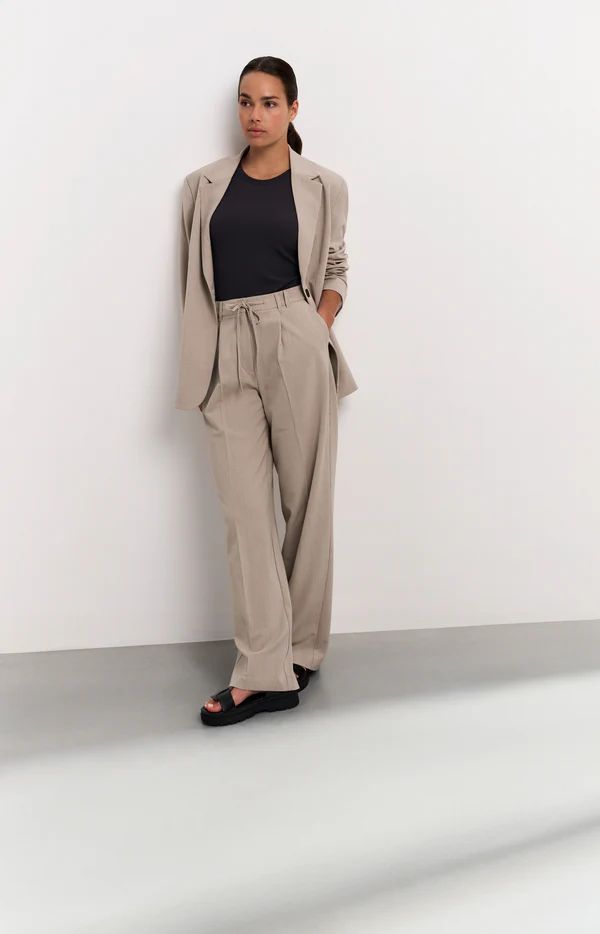 YaYa Pinstripe Pant