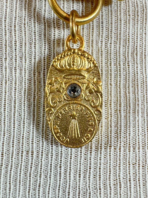 French Kande  FKP12  Petite Chain w/Pendant 