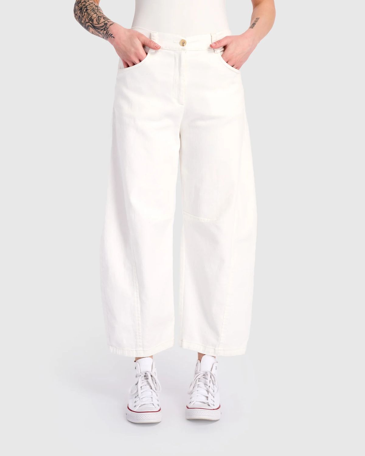Alembika SP700W Barrel Jeans White