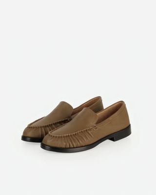Poppy Barley Laid Back Loafer Tapenade