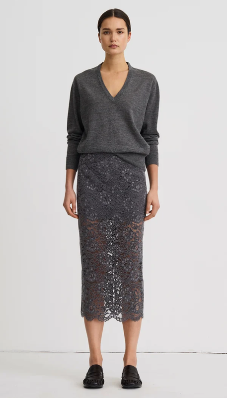 Smythe Lace Pencil Skirt 26084