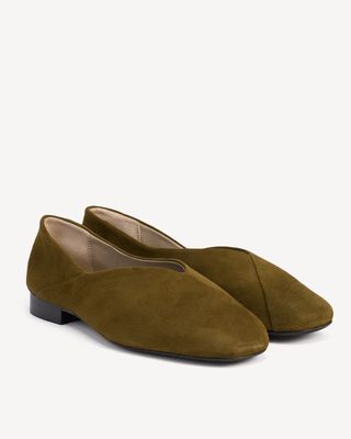 Poppy Barley Marche Flat - Khaki Suede