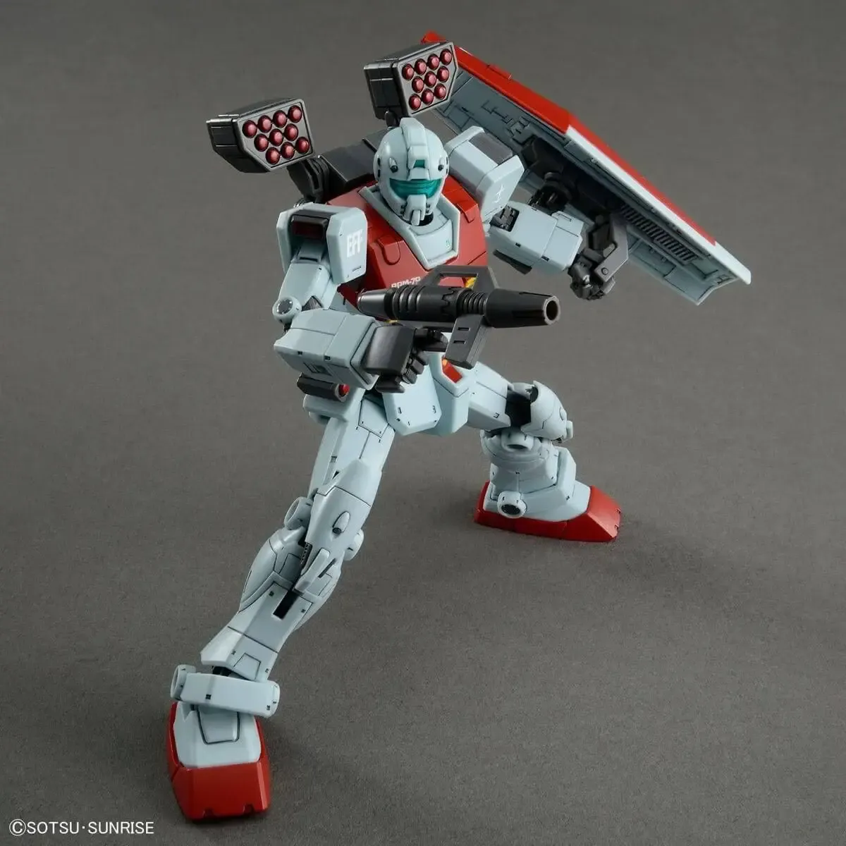 HG RGM-79 GM (Shoulder Cannon/ Missile Pod)