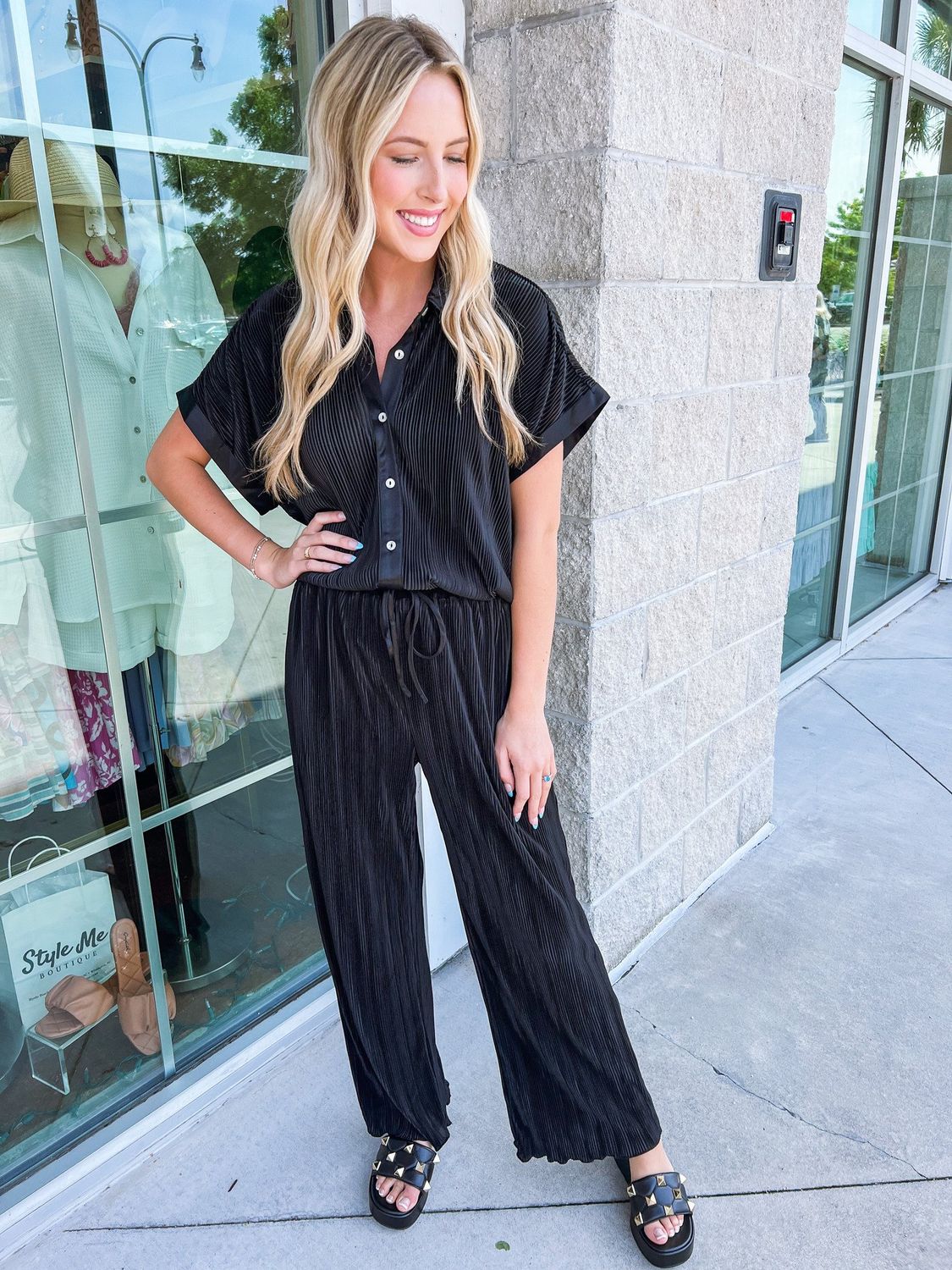 Pleated Button Down Shirt - Black