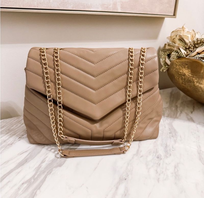Hunter Quilted Crossbody Bag