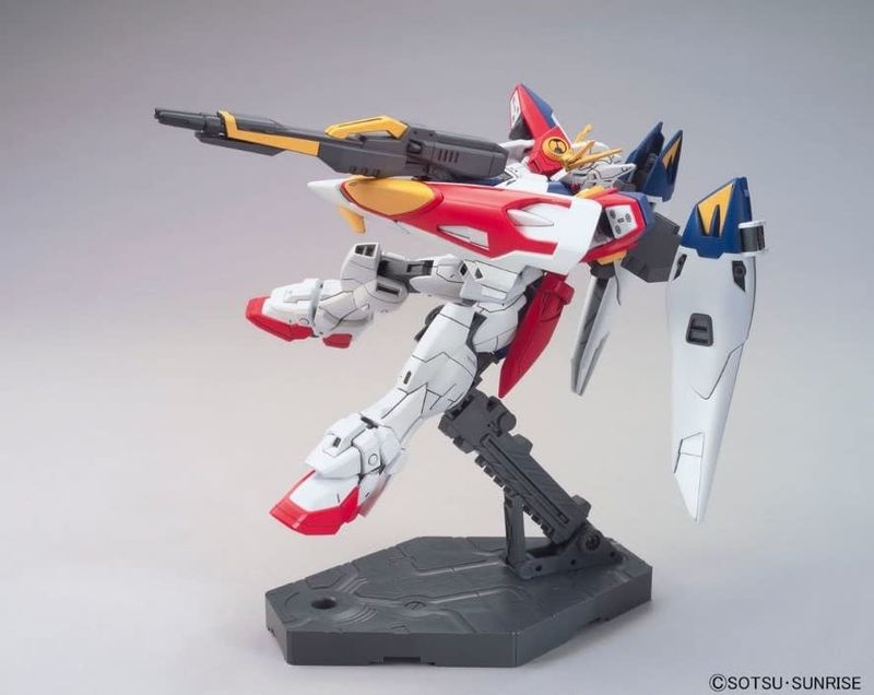 Mobile Suit Gundam Wing Gundam Zero High Grade 1:144 Scale Model Kit