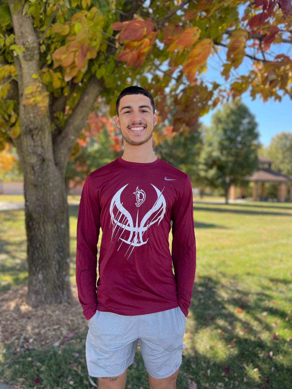 Long sleeve basketball tee, Size: S