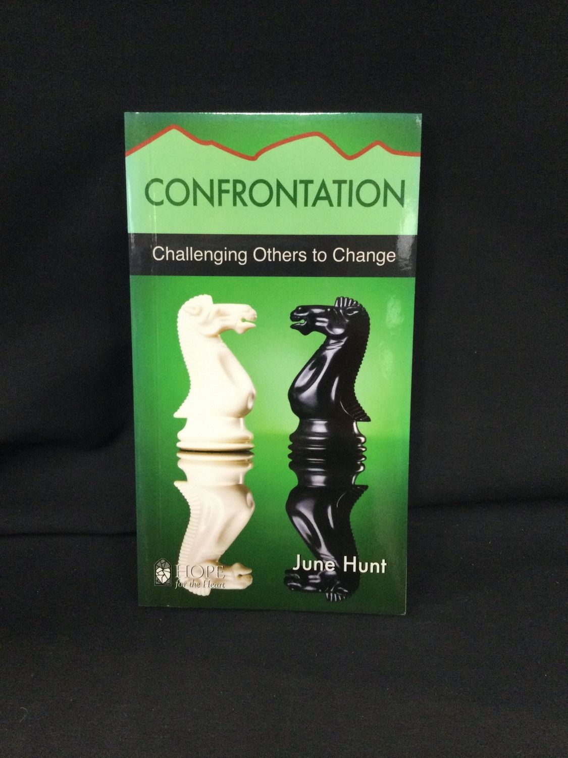 CONFRONTATION : CHALLENGING OTHERS