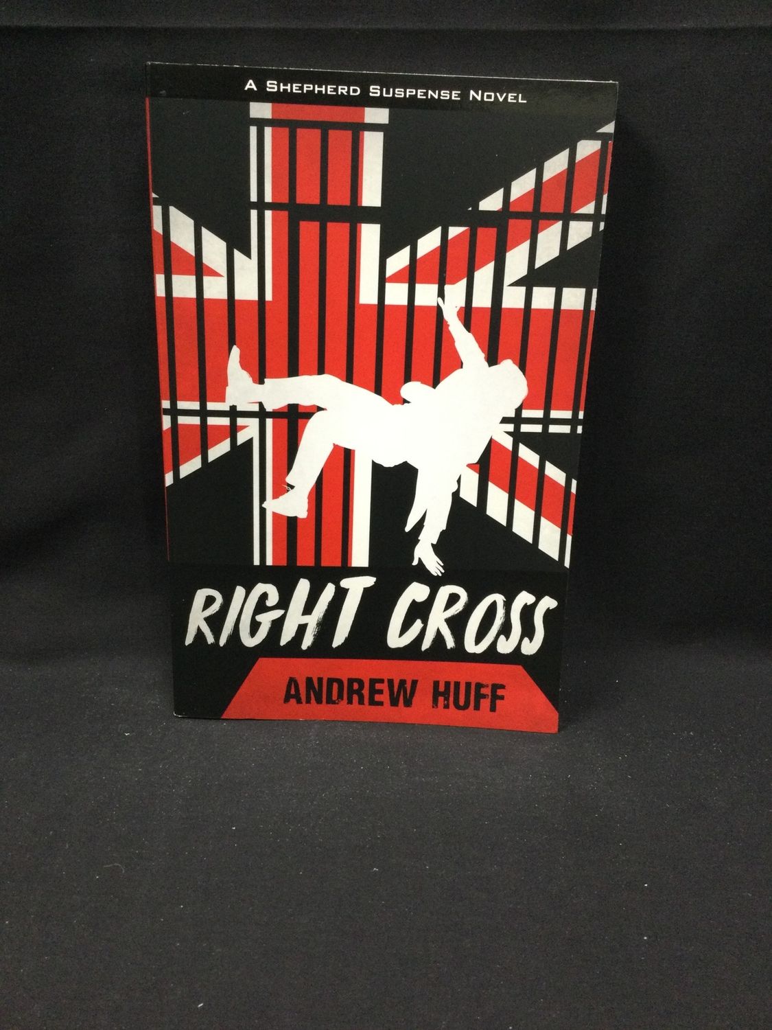 RIGHT CROSS
