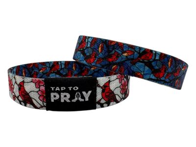 Tap to Pray bracelet- cardinals- small