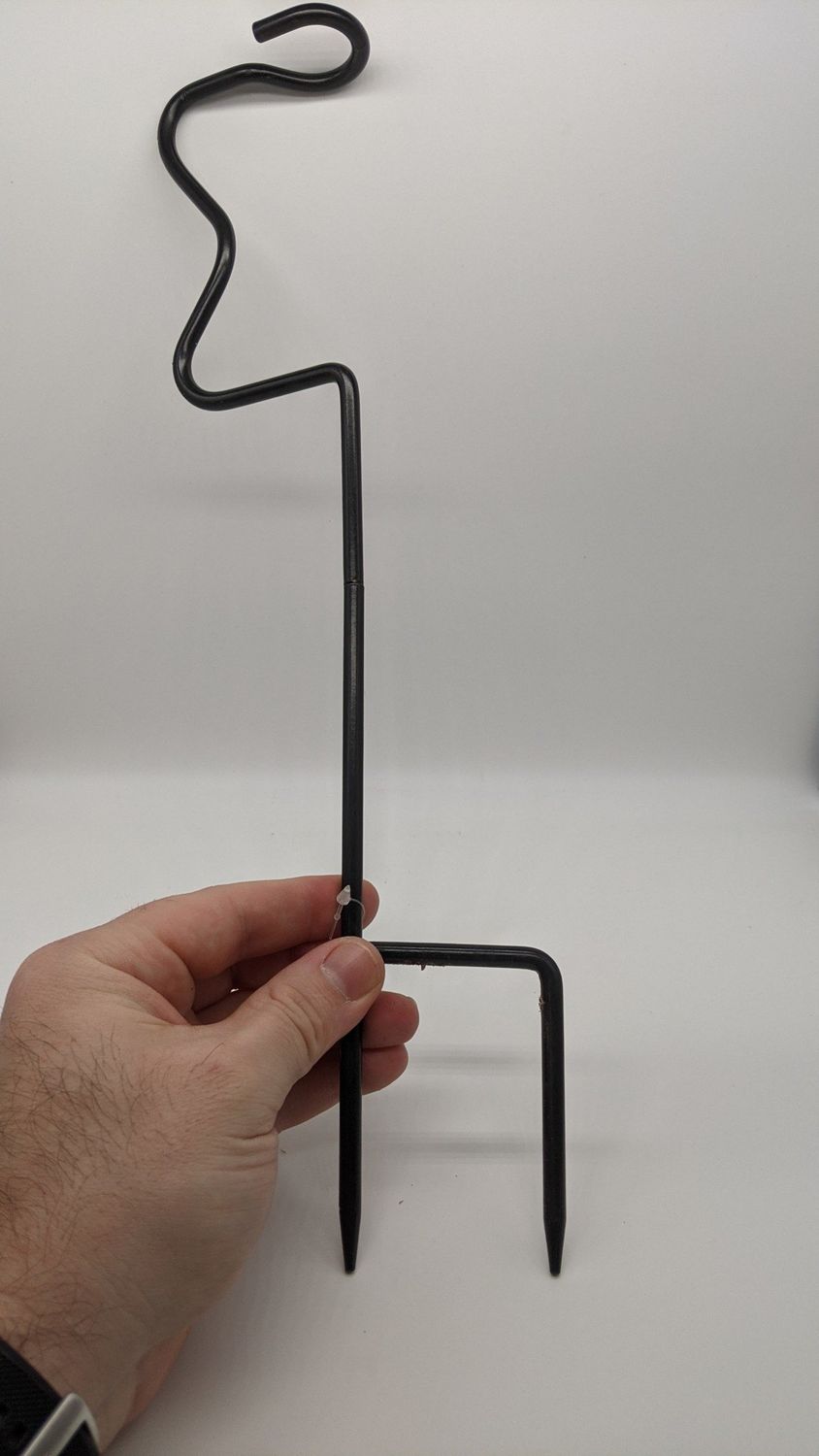 WINE GLASS HOLDER STAKE