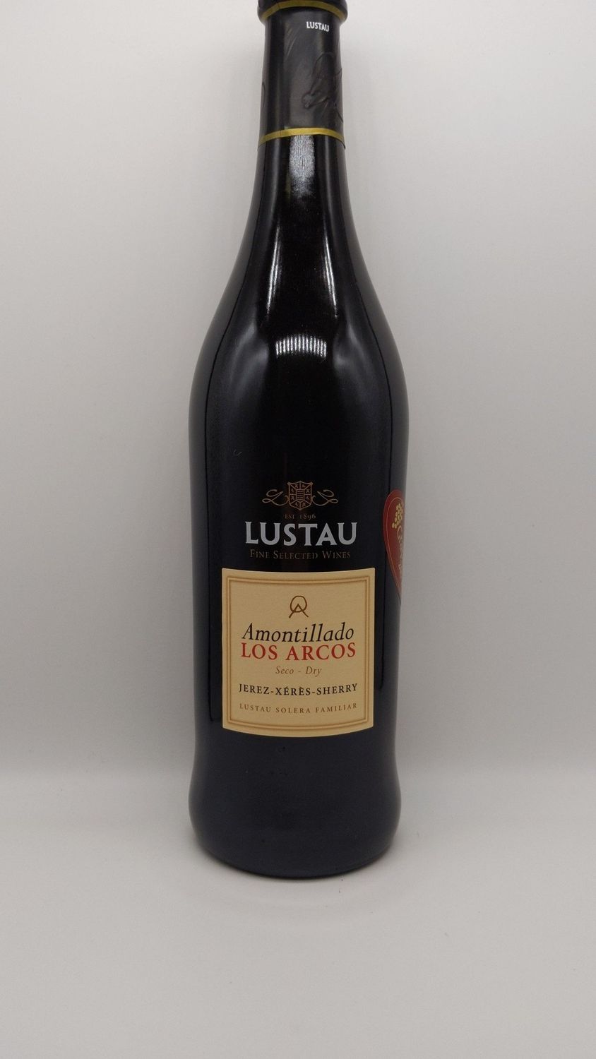 NV LUSTAU LOS ARCOS AMONTILLADO SHERRY 750