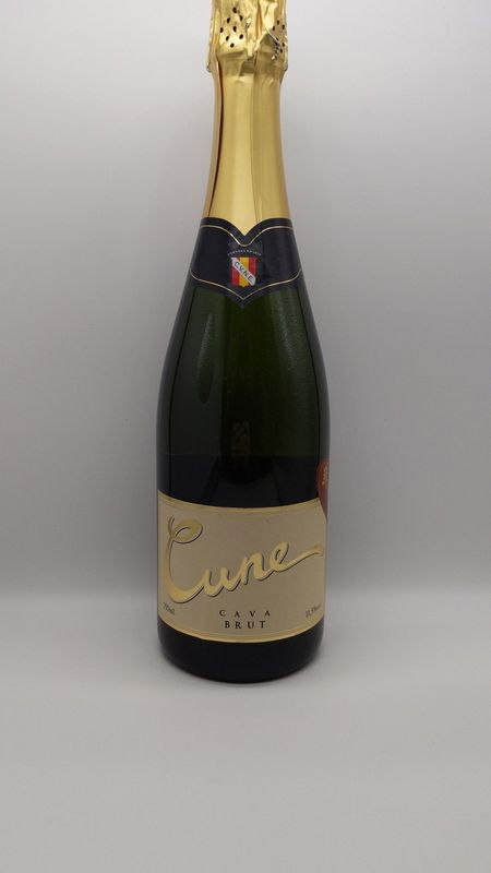 CUNE CAVA 750