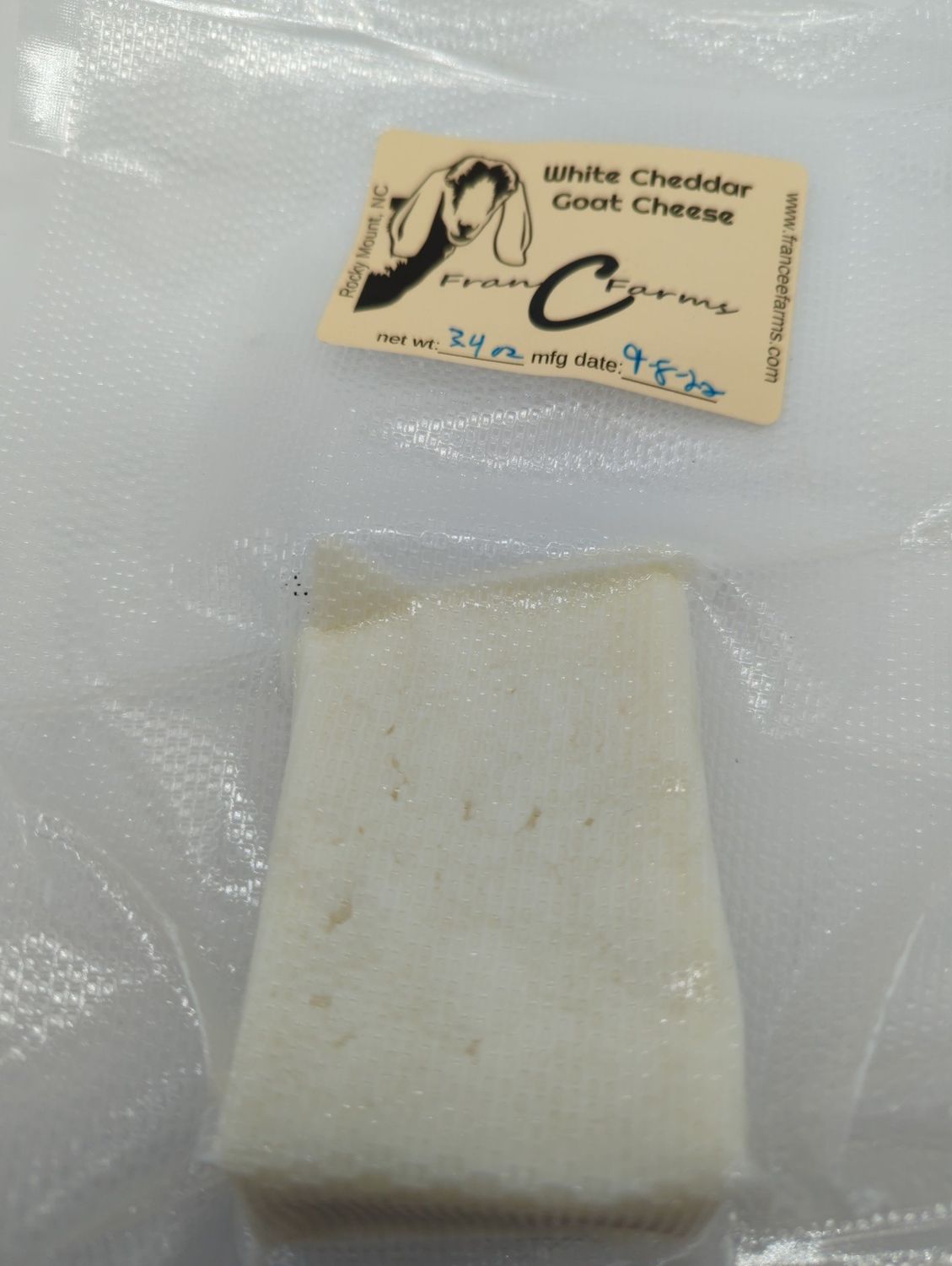 FRANCEE FARMS WHITE CHEDDAR GOAT CHEESE 1oz