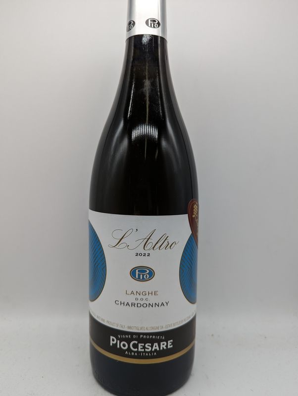 2022 PIO CESARE L&#39;ALTRO CHARDONNAY 750ml