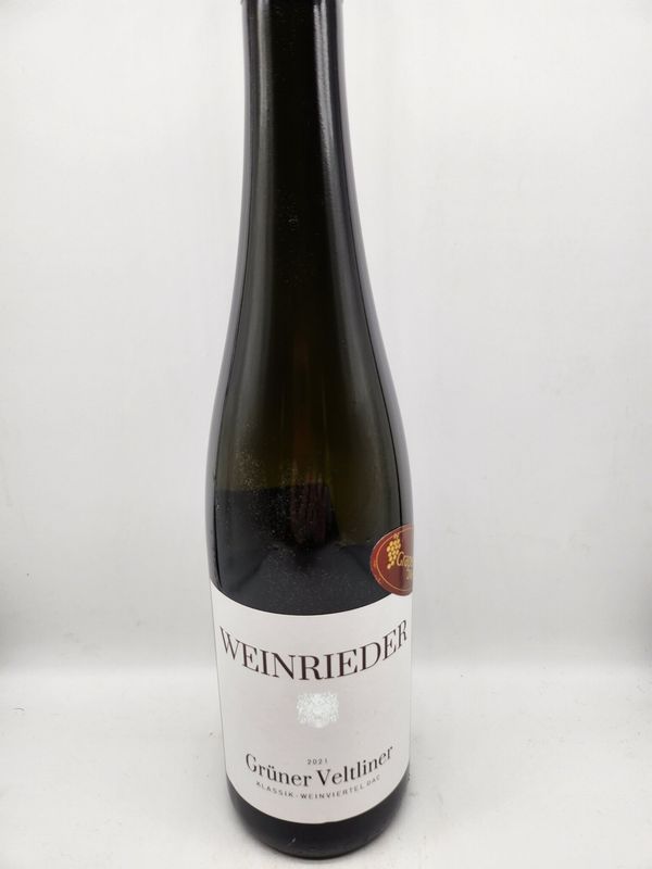 2021 WEINRIEDER GRUNER VELTLINER 750ML