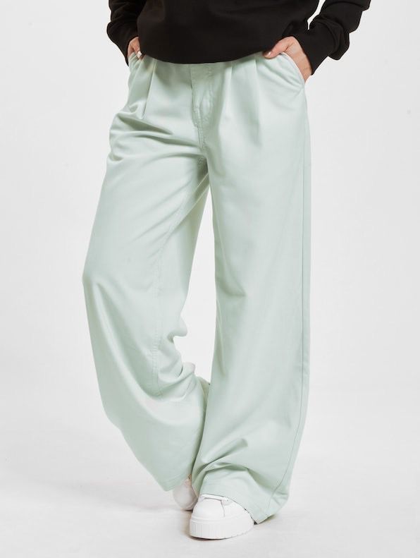 Vans Alder Relaxed Pleated Pant