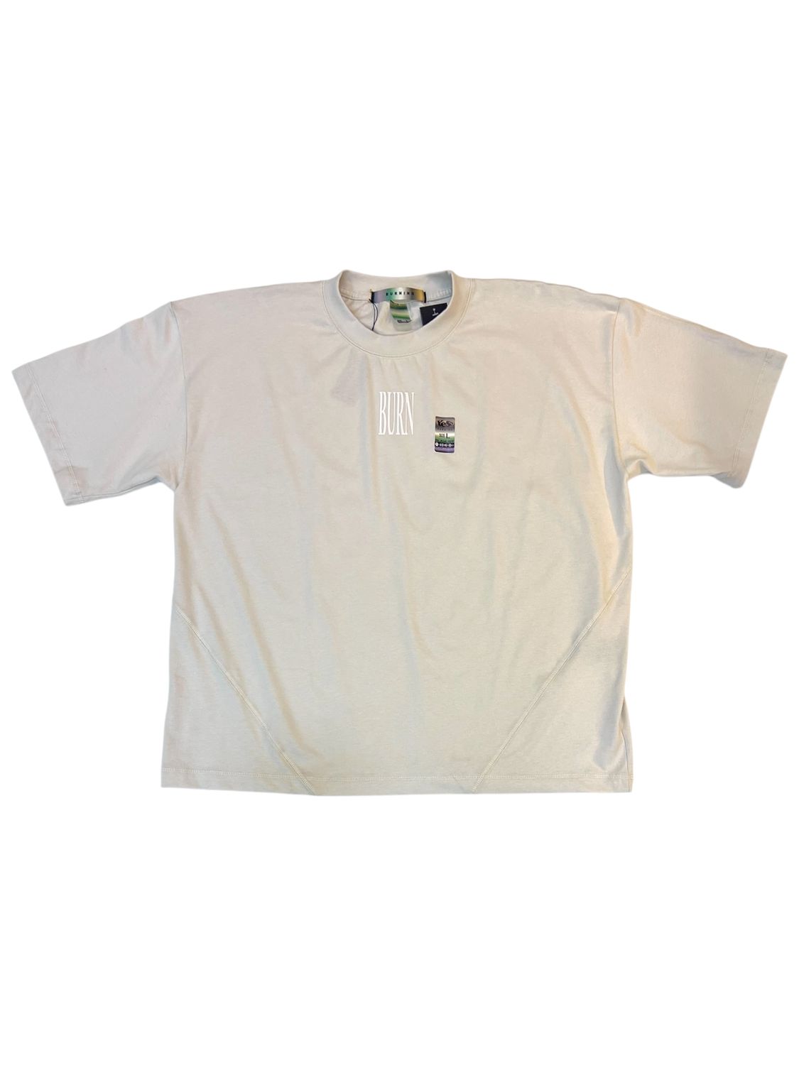 Franela Burning  Yes Boxi Fit - Crema
