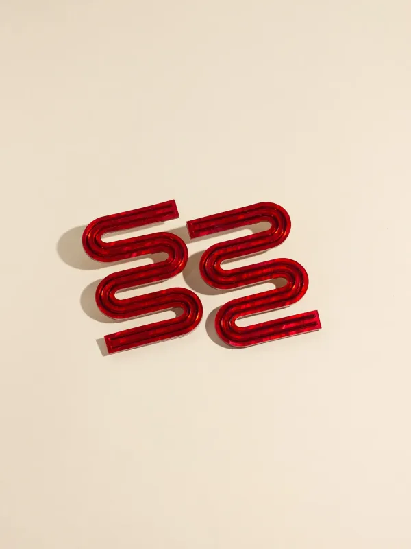 Squiggle Vea Earrings, Color: Red