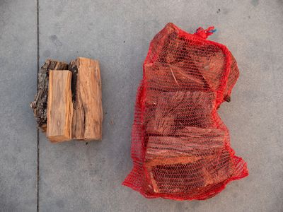 LEGNA- SACCHETTO DI LEGNA DI ULIVO  33 CM