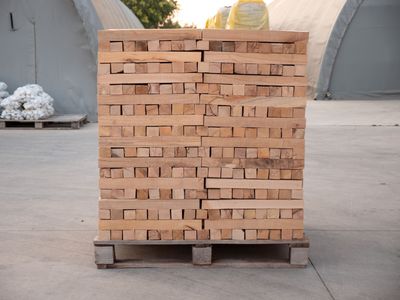 LEGNA - PEDANA DI QUADROTTI DI FAGGIO 1^ SCELTA