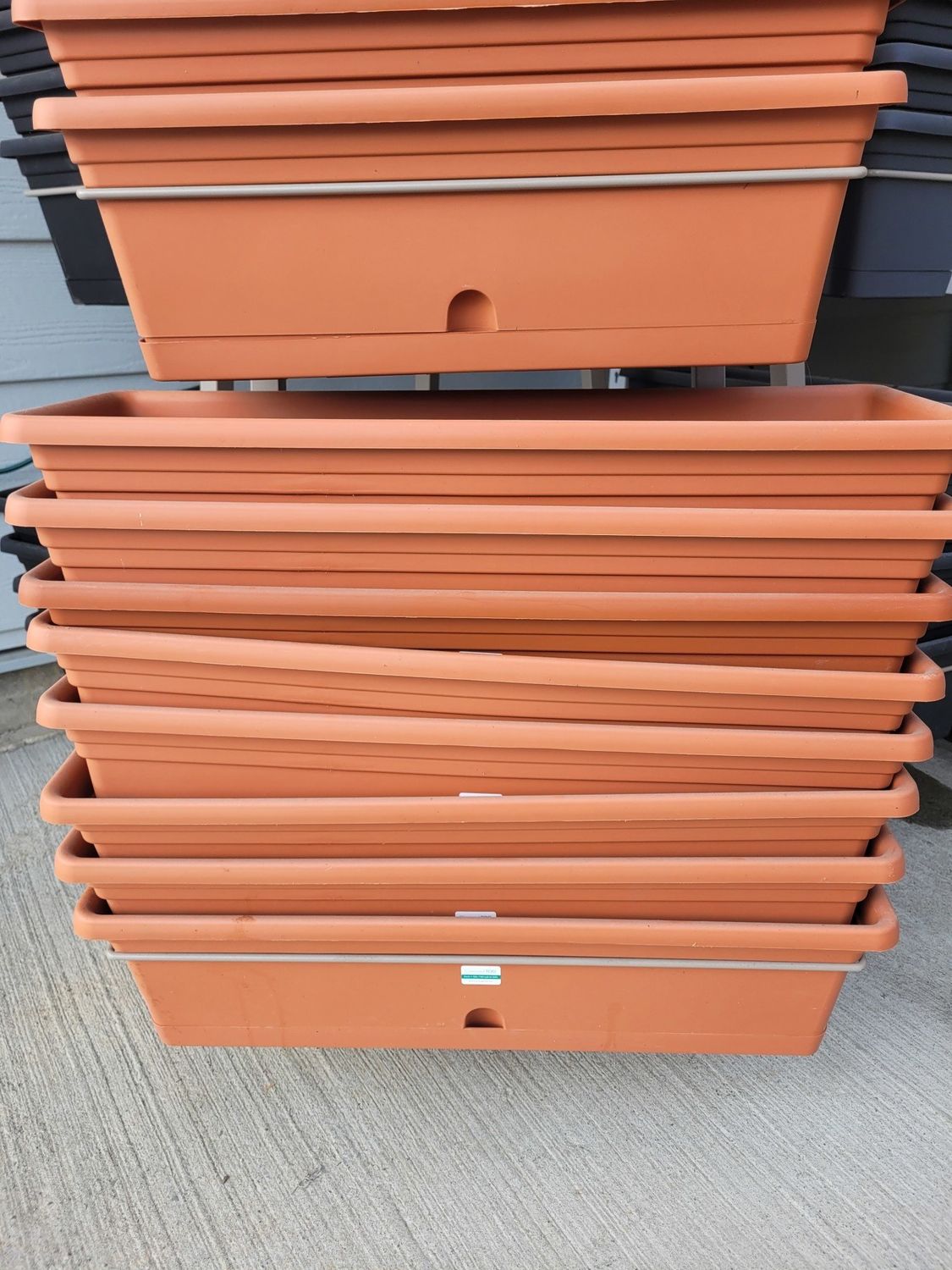 Emma Terra Cotta Rectangle 24&quot;