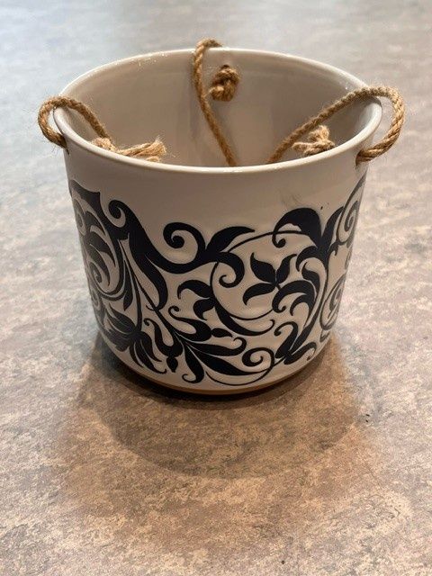 Hanging Carmicle Garland 5&quot; Flower Pot