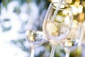 Daily Sippers - 6 pack of Wine: Red, White, or a mix to have on hand, ready to share - or not ;-)