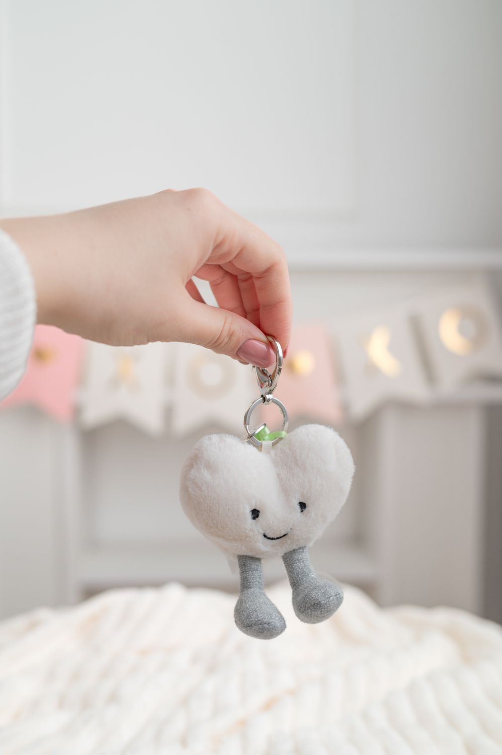 Jellycat Breloczek Serce Kremowe 13cm