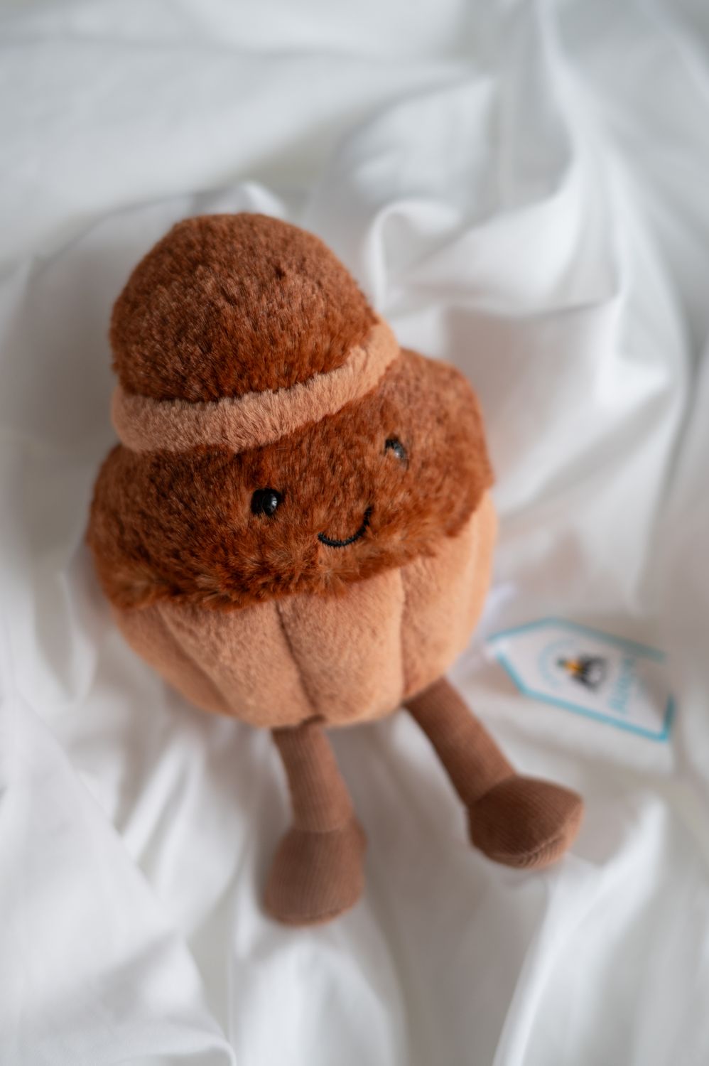 Jellycat Wesołe Brioche Brigitte 15 cm