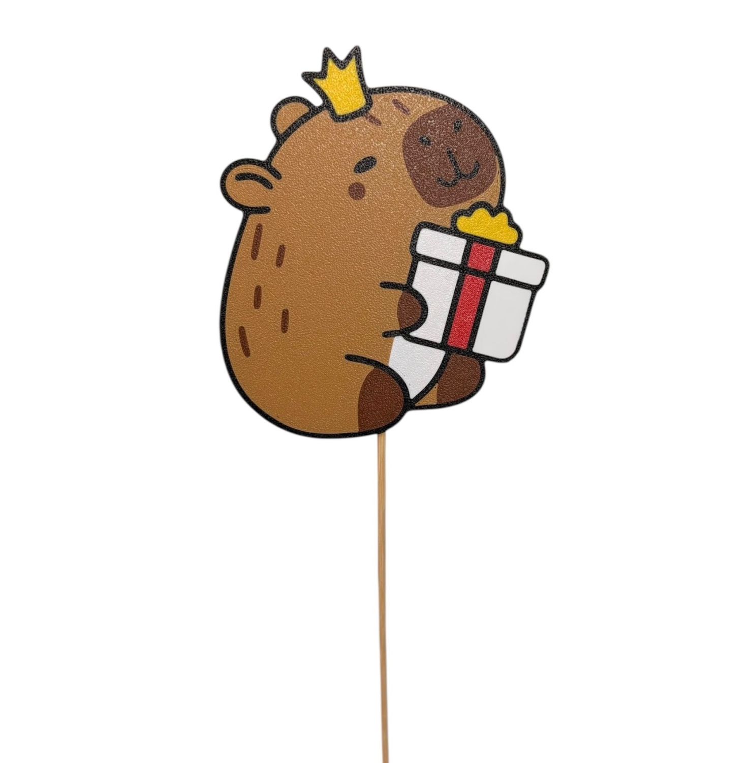 ​Topper z uroczą kapibarą z prezentem